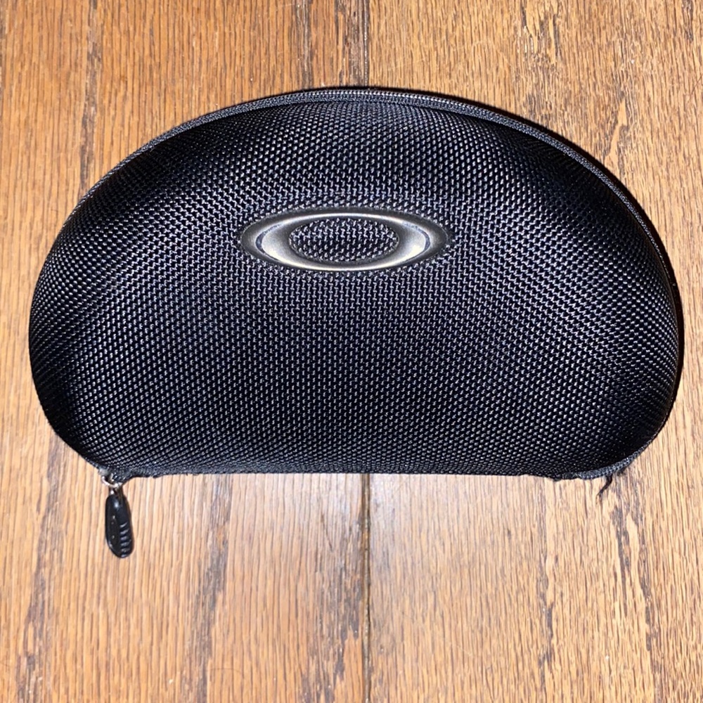 Oakley Case